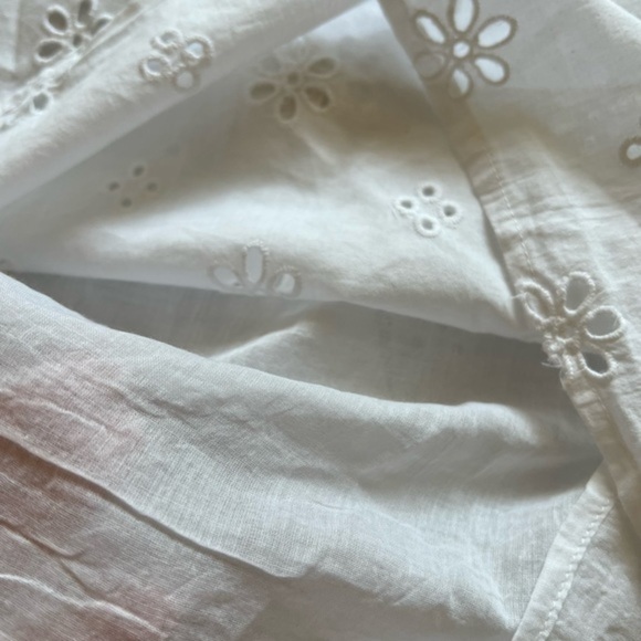 Missguided White Eyelet Mini Belted Dress with Edge Attached Shirt Sleeves - Picture 11 of 14